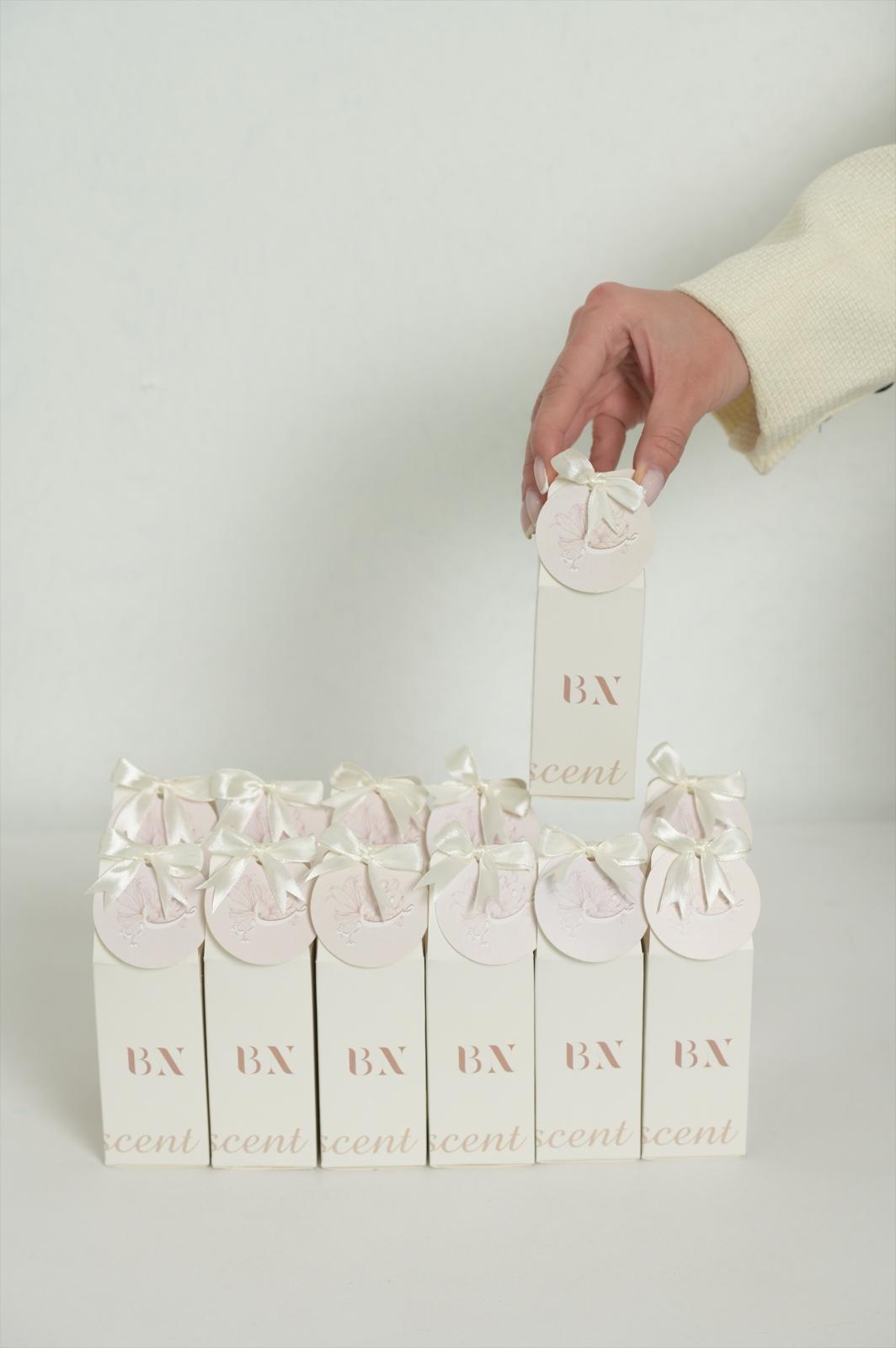 توزيعات المولود و المناسبات